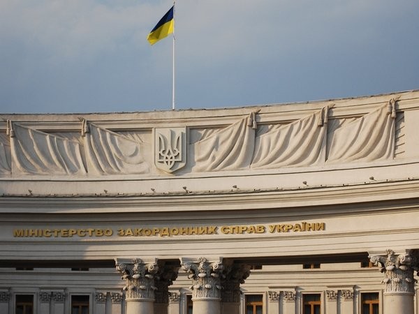 Украина собирается ввести визовый режим для Россиян 